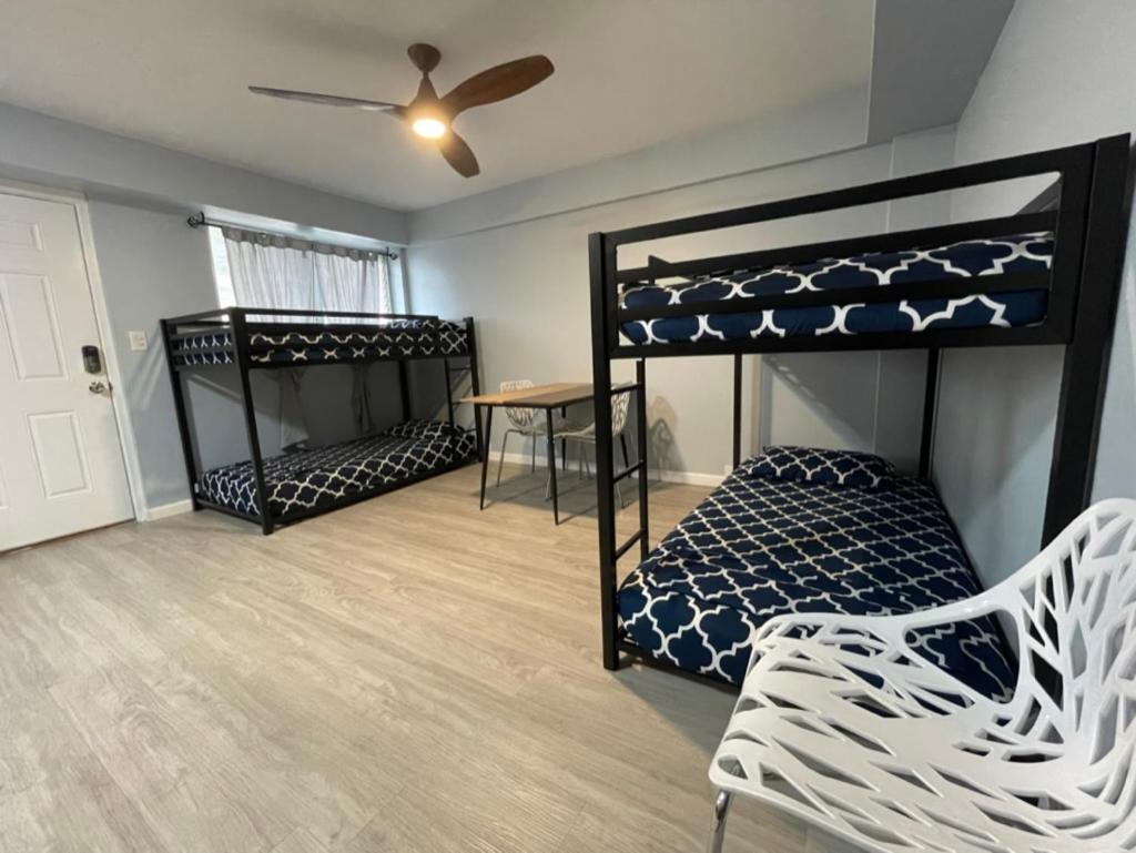 Auberge de jeunesse Honu Waikiki By Aloh à Honolulu Extérieur photo